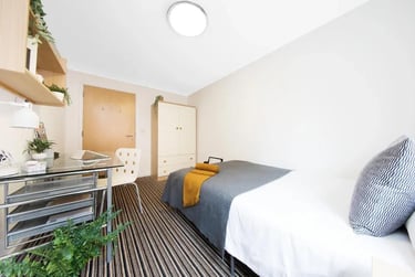 1 bed studio, Grange Lane, City Centre, Leicester, LE27EE - Image 4